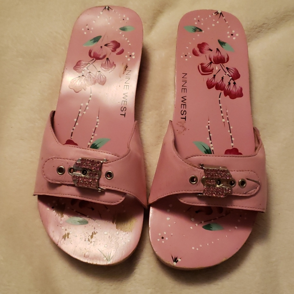 Nine West wooden sandals
